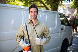 Best Commercial Pest Control  in Watertown, SD